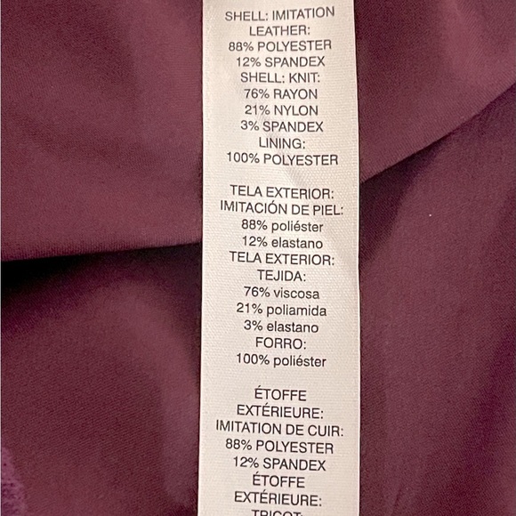 🎁SALE🎁CHICOS PURPLE FAUX LEATHER BOMBER JACKET SZ 12 EUC - Picture 7 of 10